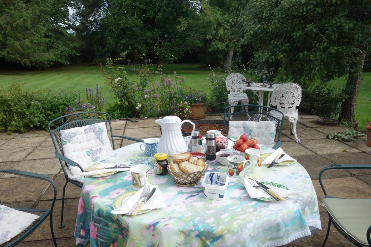 Bed and Breakfast St Michaels House Crediton Exteriér fotografie